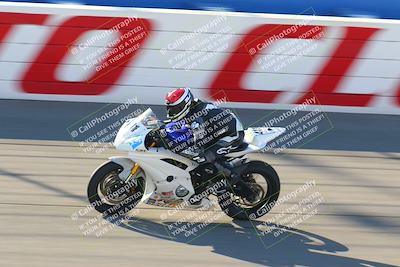 media/Jan-21-2022-Fastrack Riders (Fri) [[90b5309cc6]]/Level 1/Session 1 Front Straight/